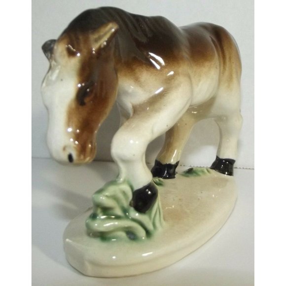 Vintage Horse Ceramic Figurine Made in Japan Small 3.5" brown standing statue - Picture 3 of 10